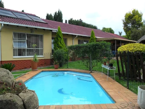 Weltevreden Park, Roodepoort