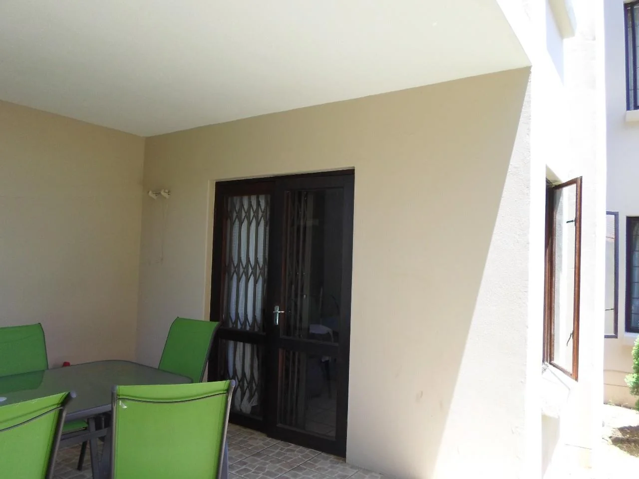 A 3 bed-roomed  Townhouse in an upmarket Broadacres for Rent!!!