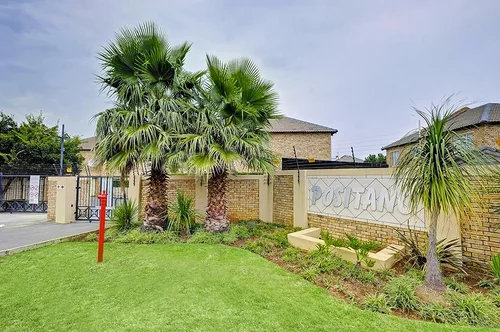 Allen's Nek, Roodepoort