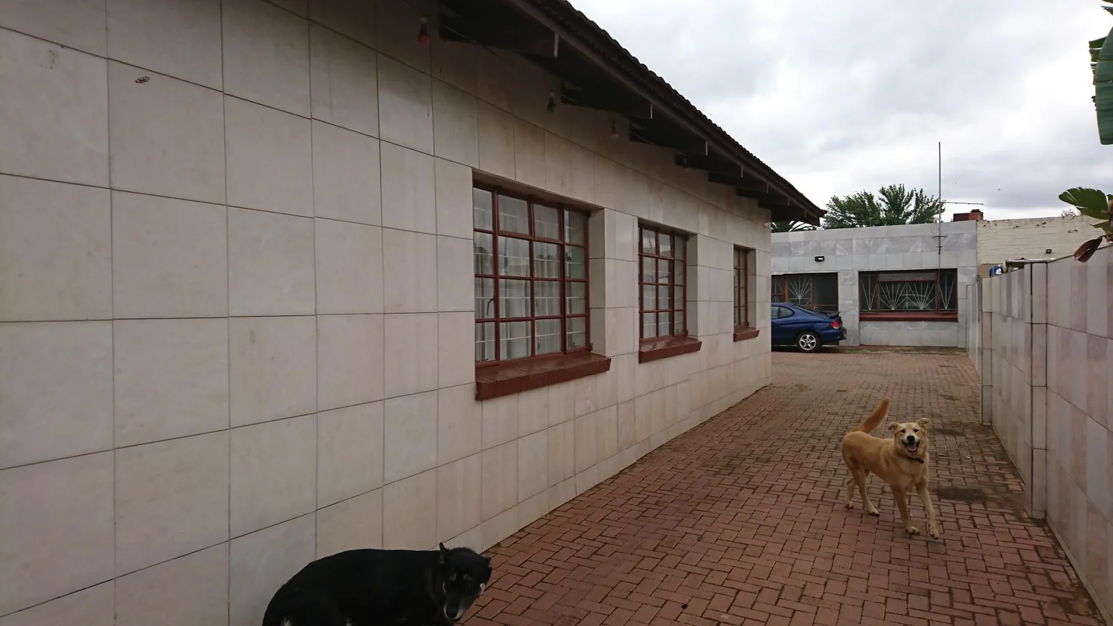EARN EXTRA INCOME - FLAT RENTAL.