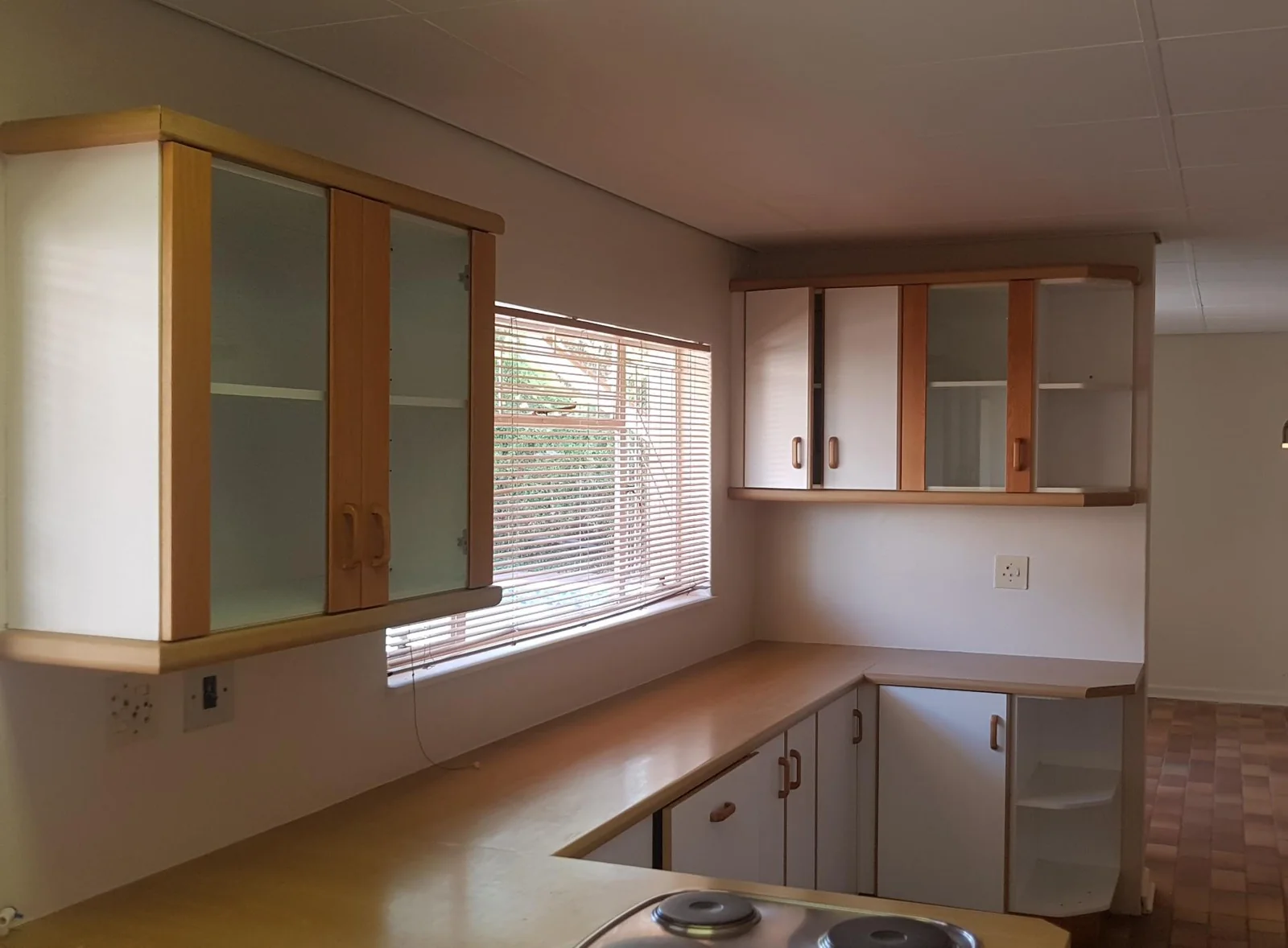 Four bedroom house to let in Fichardtpark.