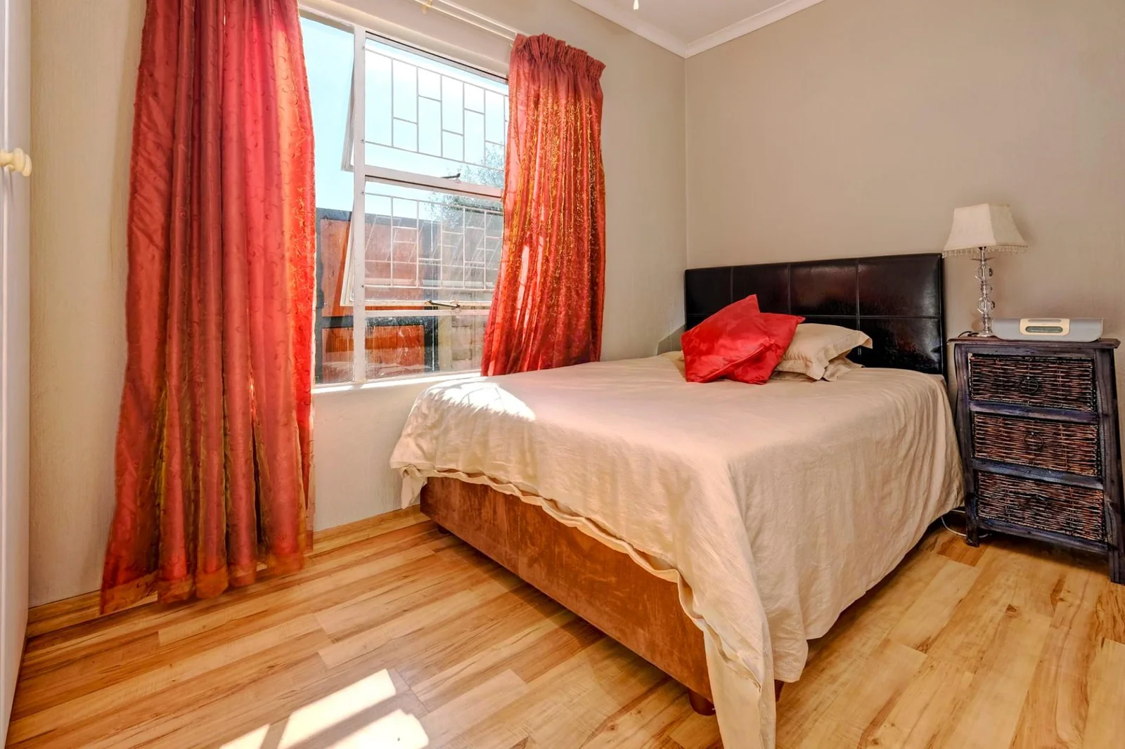 2 Bedroom , 1 Bathroom Duplex for Sale