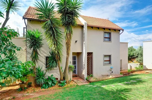 Constantia Kloof, Roodepoort