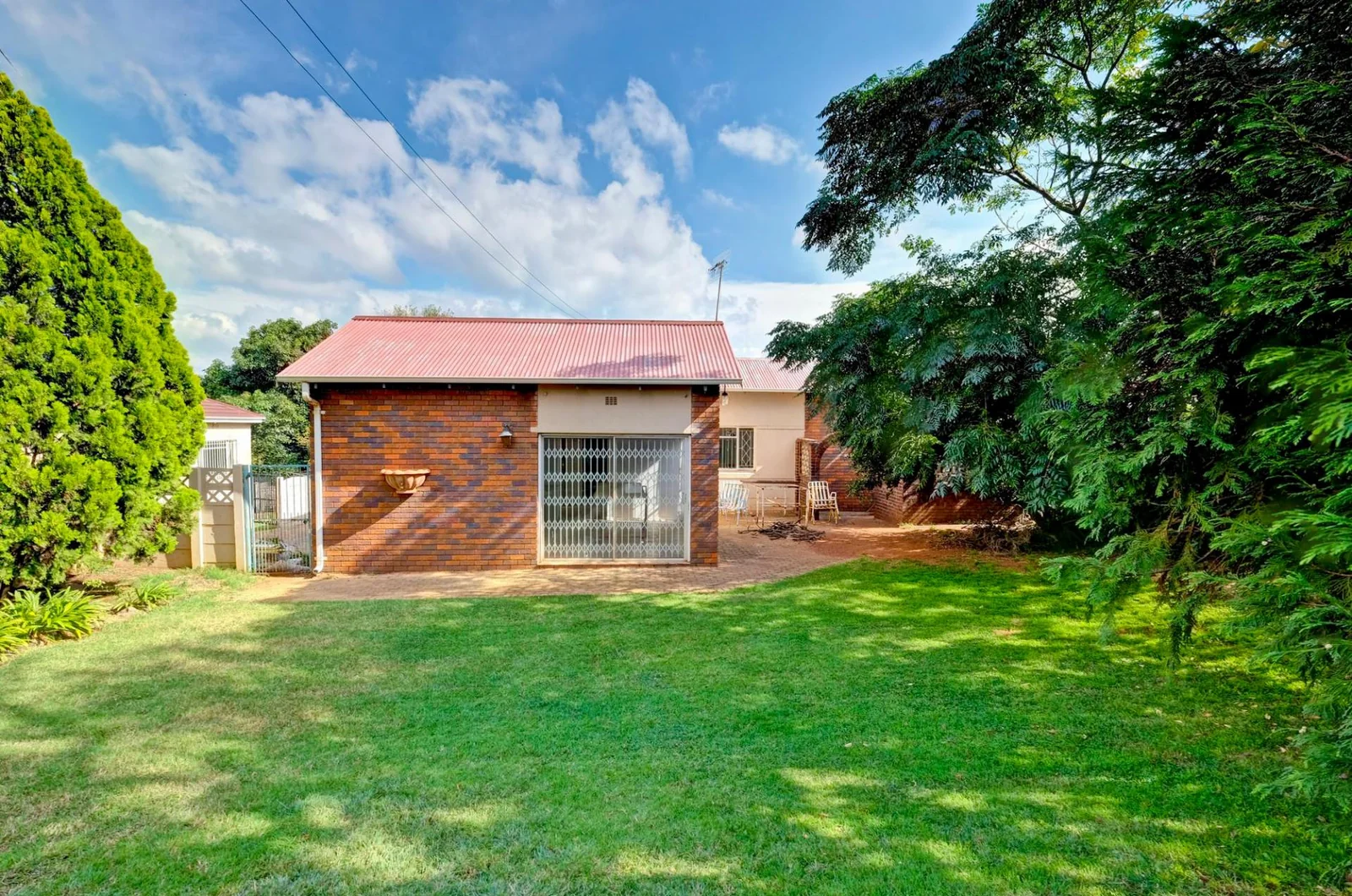 3 Bedroom house in Discovery, Roodepoort