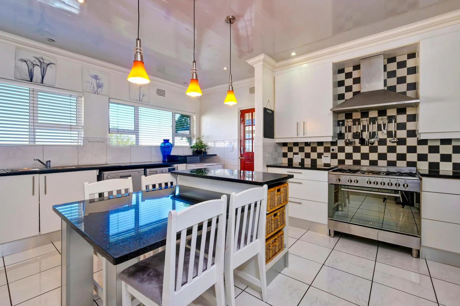 3 BEDROOM HOUSE FOR SALE IN DISCOVERY