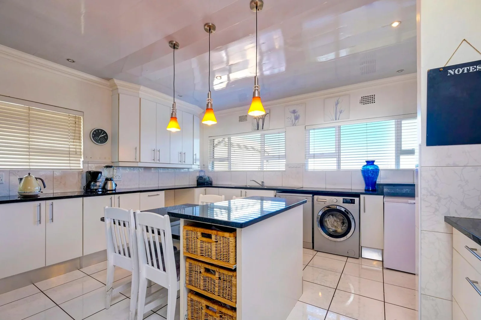 3 BEDROOM HOUSE FOR SALE IN DISCOVERY