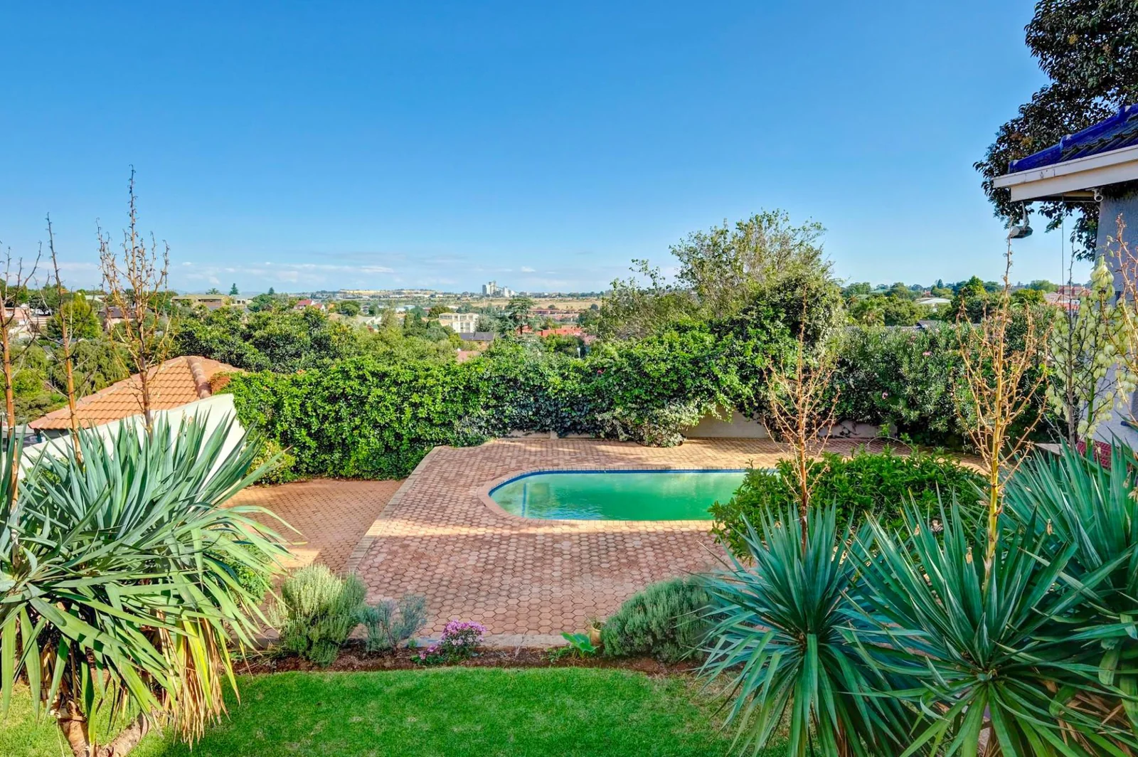 3 BEDROOM HOUSE FOR SALE IN DISCOVERY