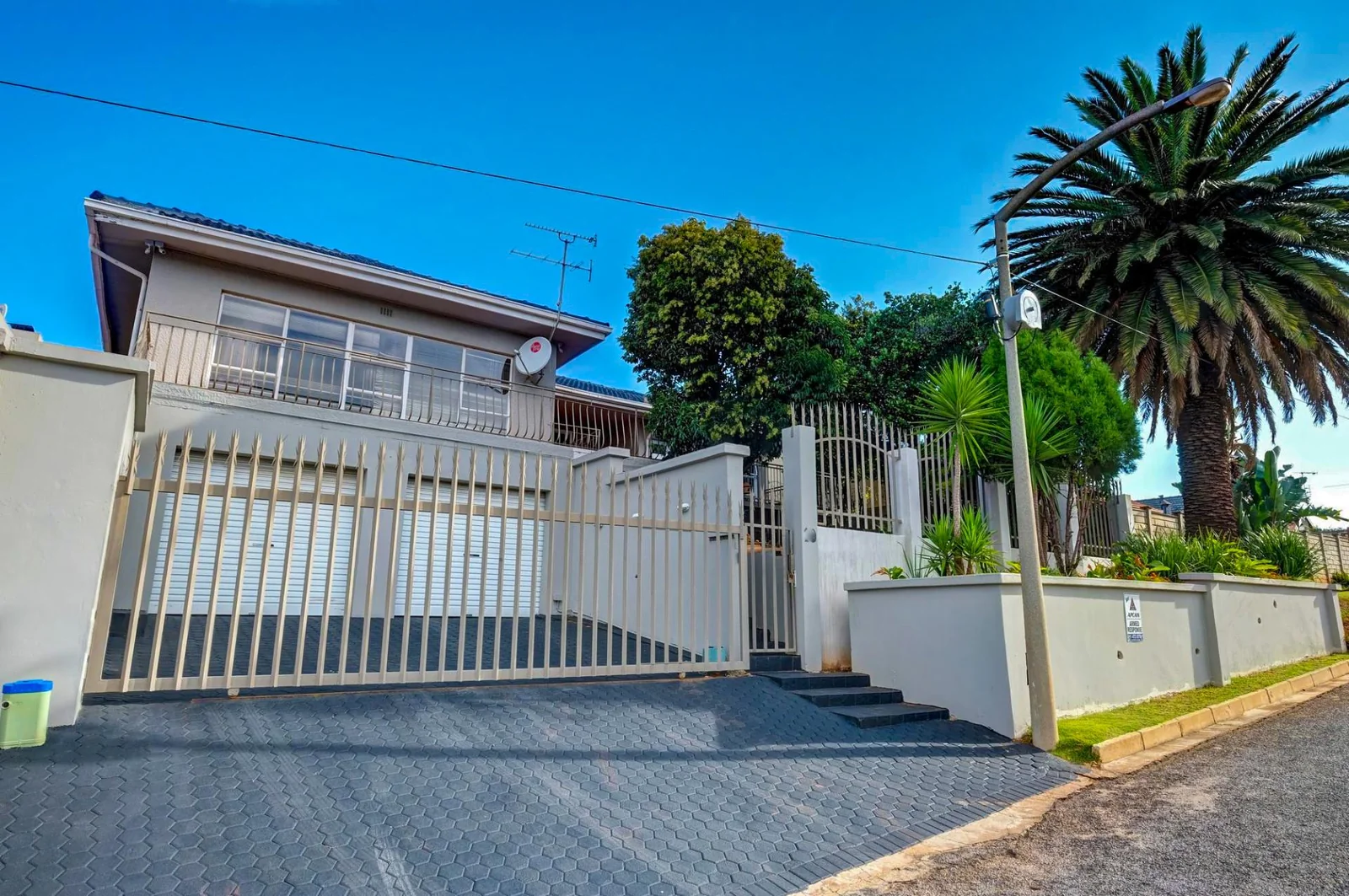 3 BEDROOM HOUSE FOR SALE IN DISCOVERY