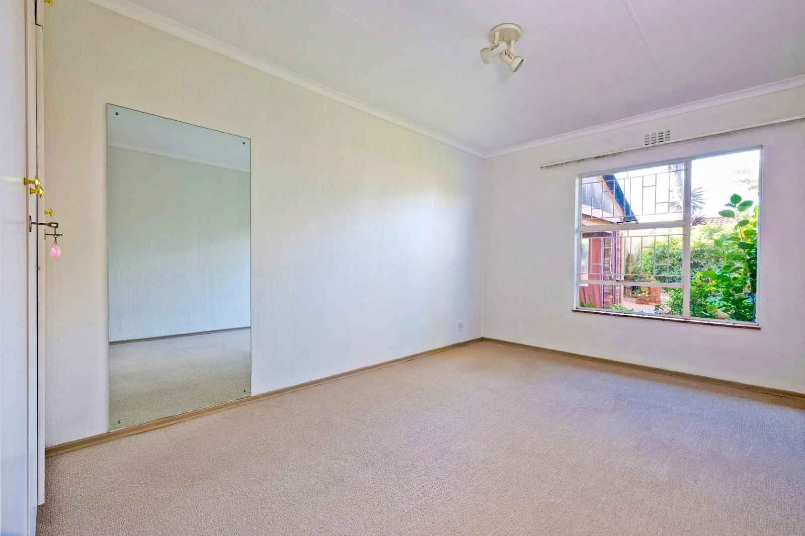 Spacious 3 Bedroom Family Home