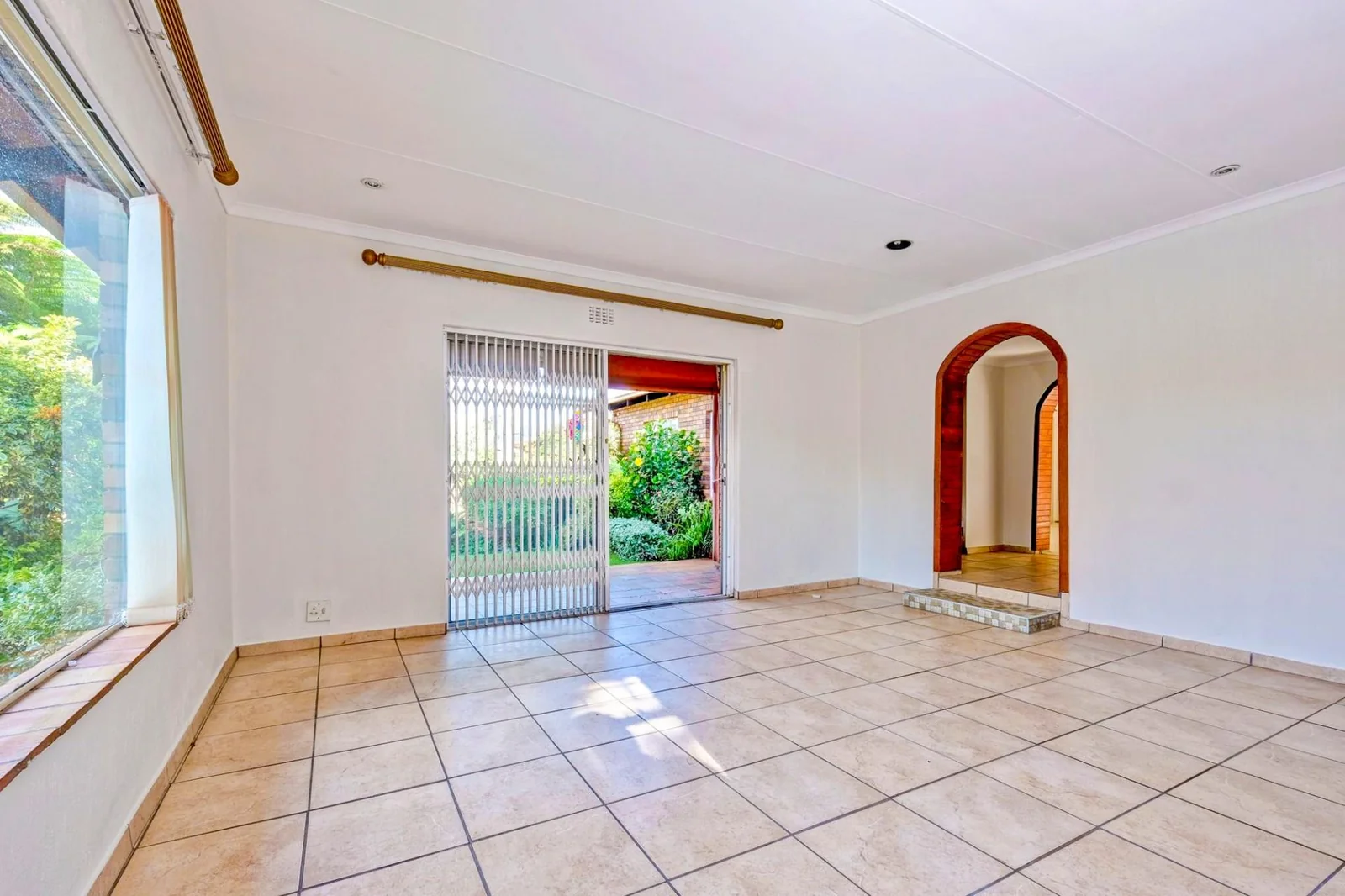 Spacious 3 Bedroom Family Home