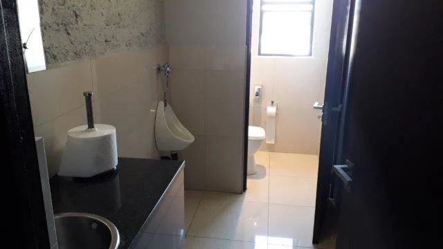 Office For Sale in Halfway House, Midrand