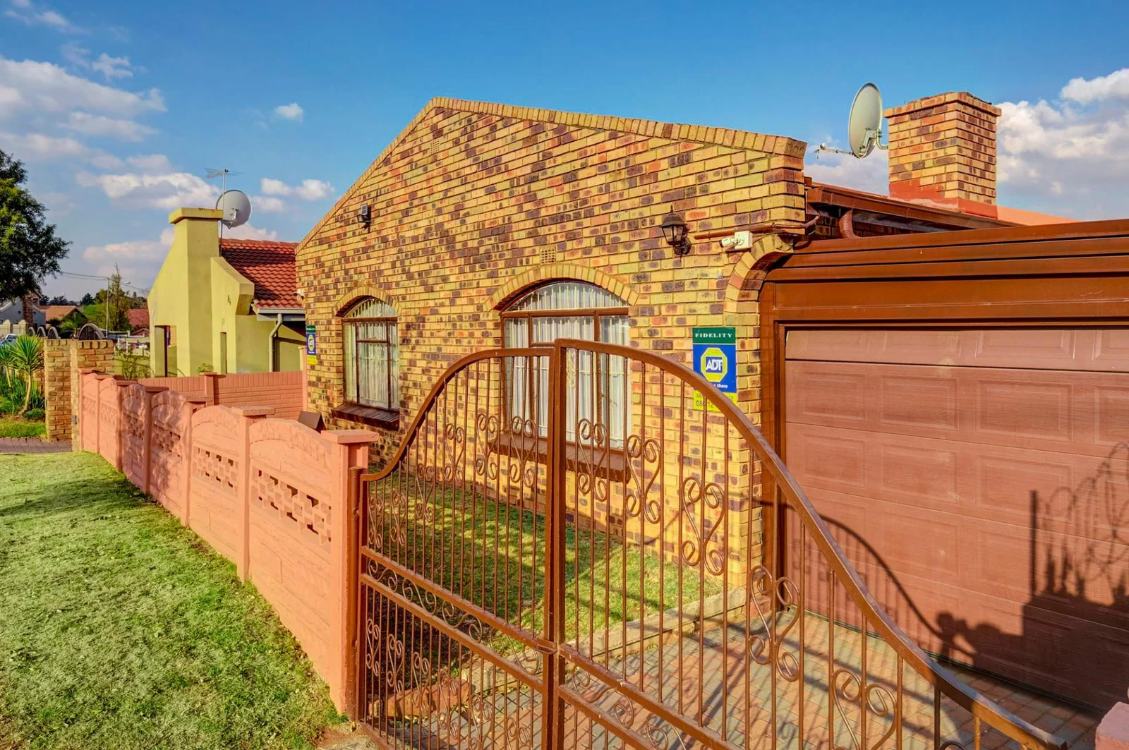 4 BEDROOM HOUSE FOR SALE IN RIVERLEA