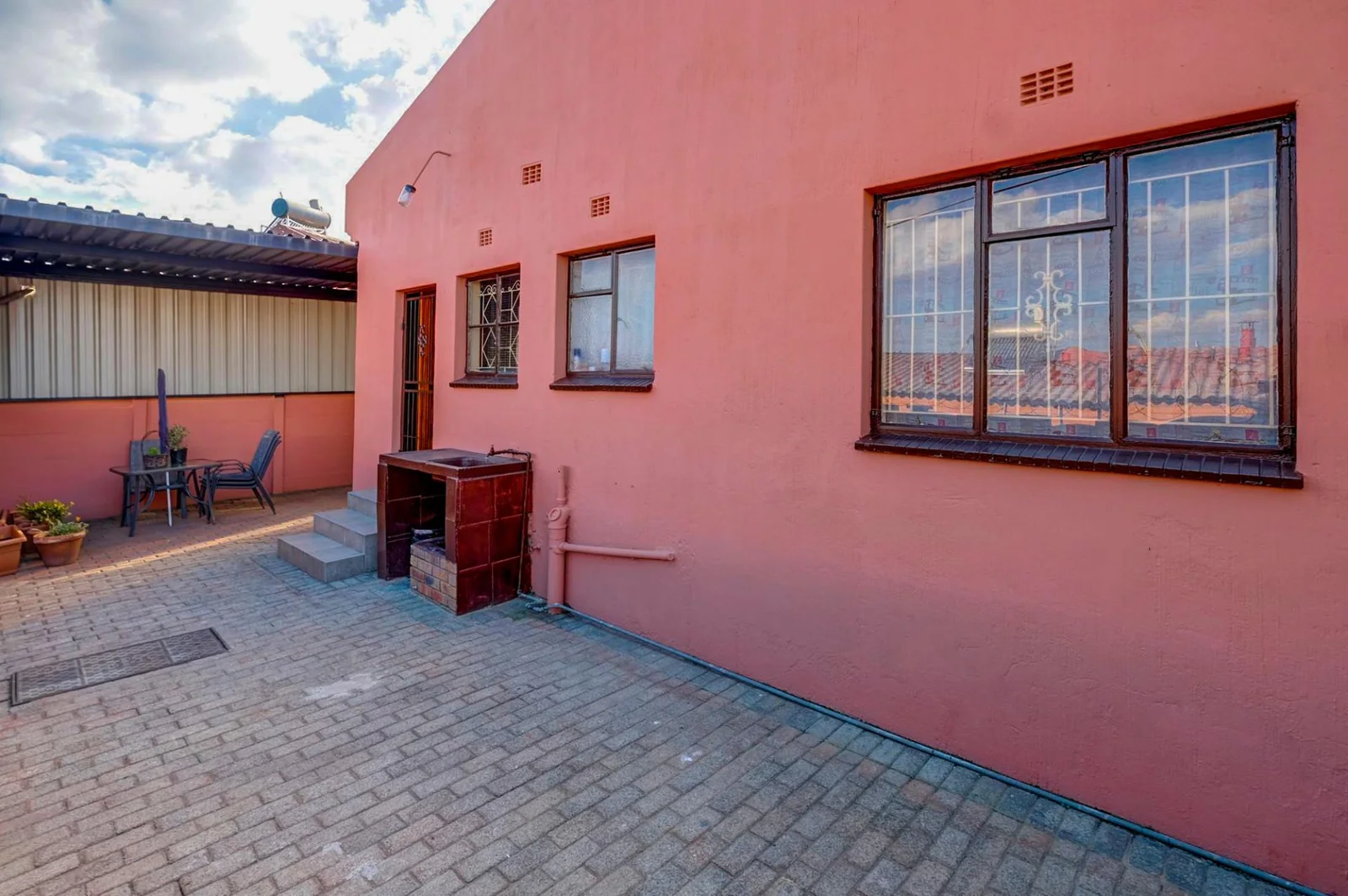 4 BEDROOM HOUSE FOR SALE IN RIVERLEA