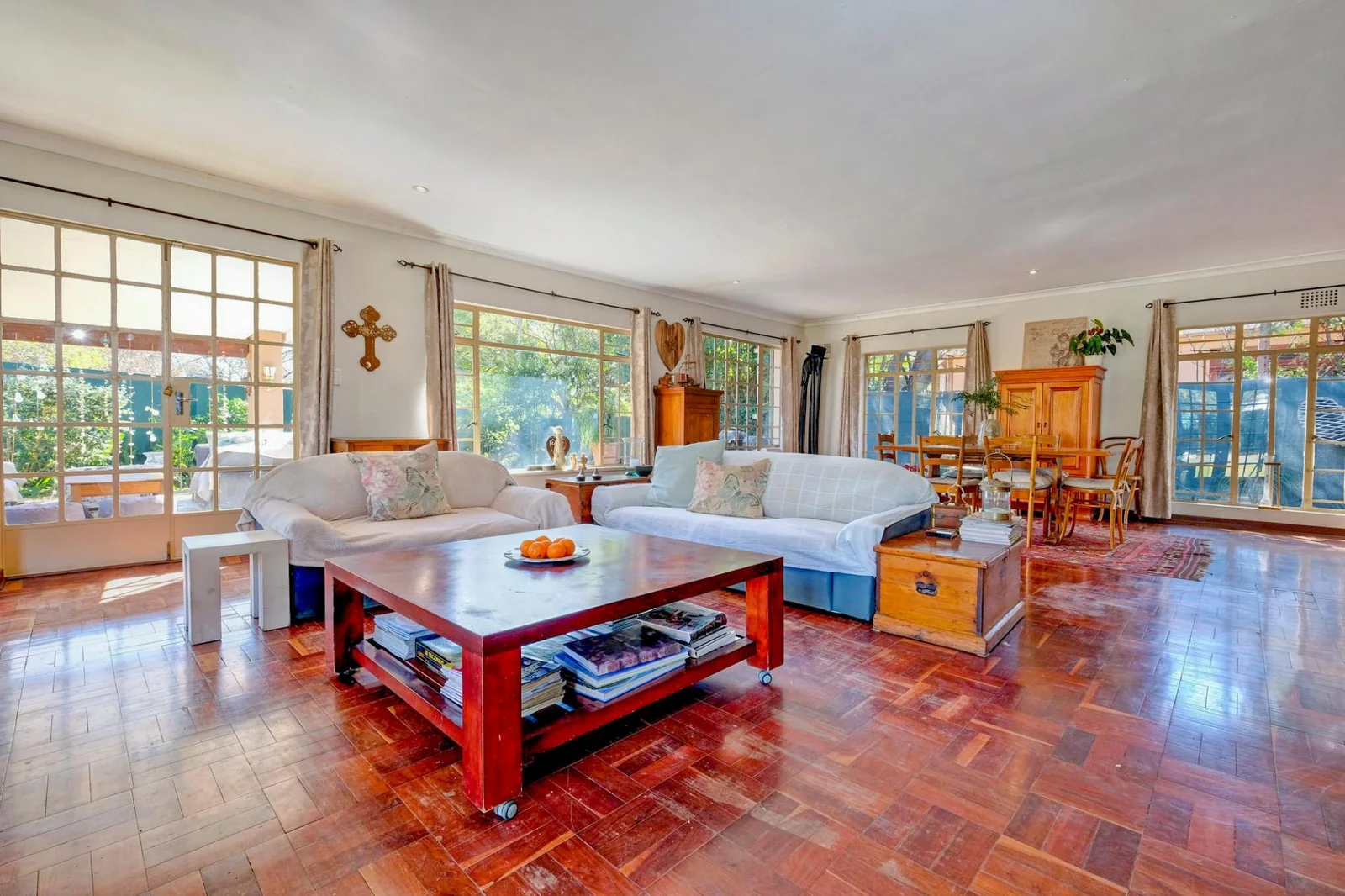 Beautiful Farms Style Home with Large Open Living Space