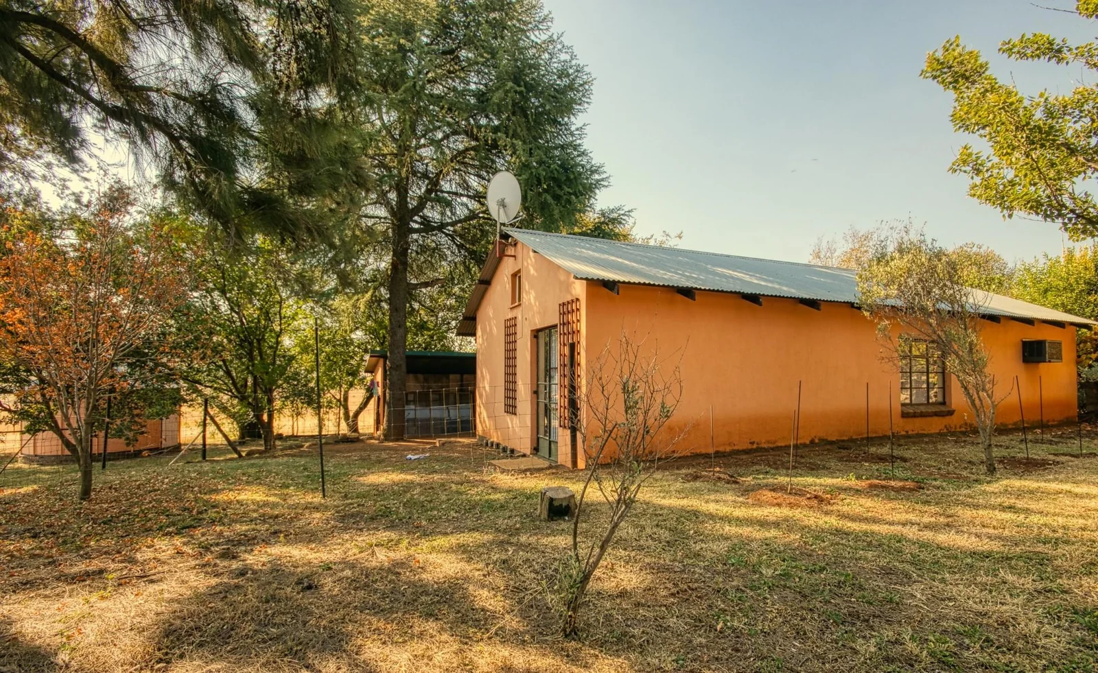 Agricultural 10.8ha Farm For Sale in Magaliesburg