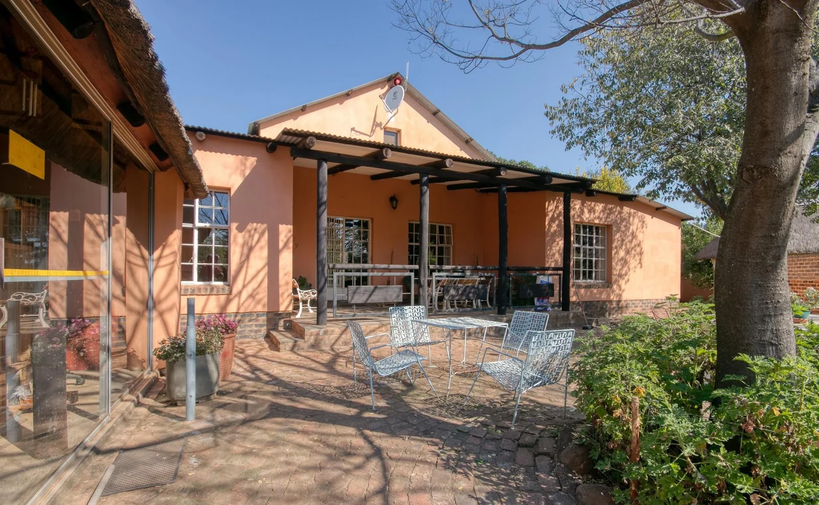 Agricultural 10.8ha Farm For Sale in Magaliesburg