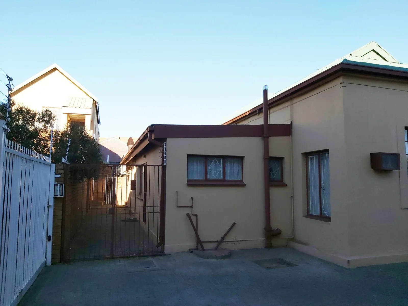 Commercial offices for sale in Willows.