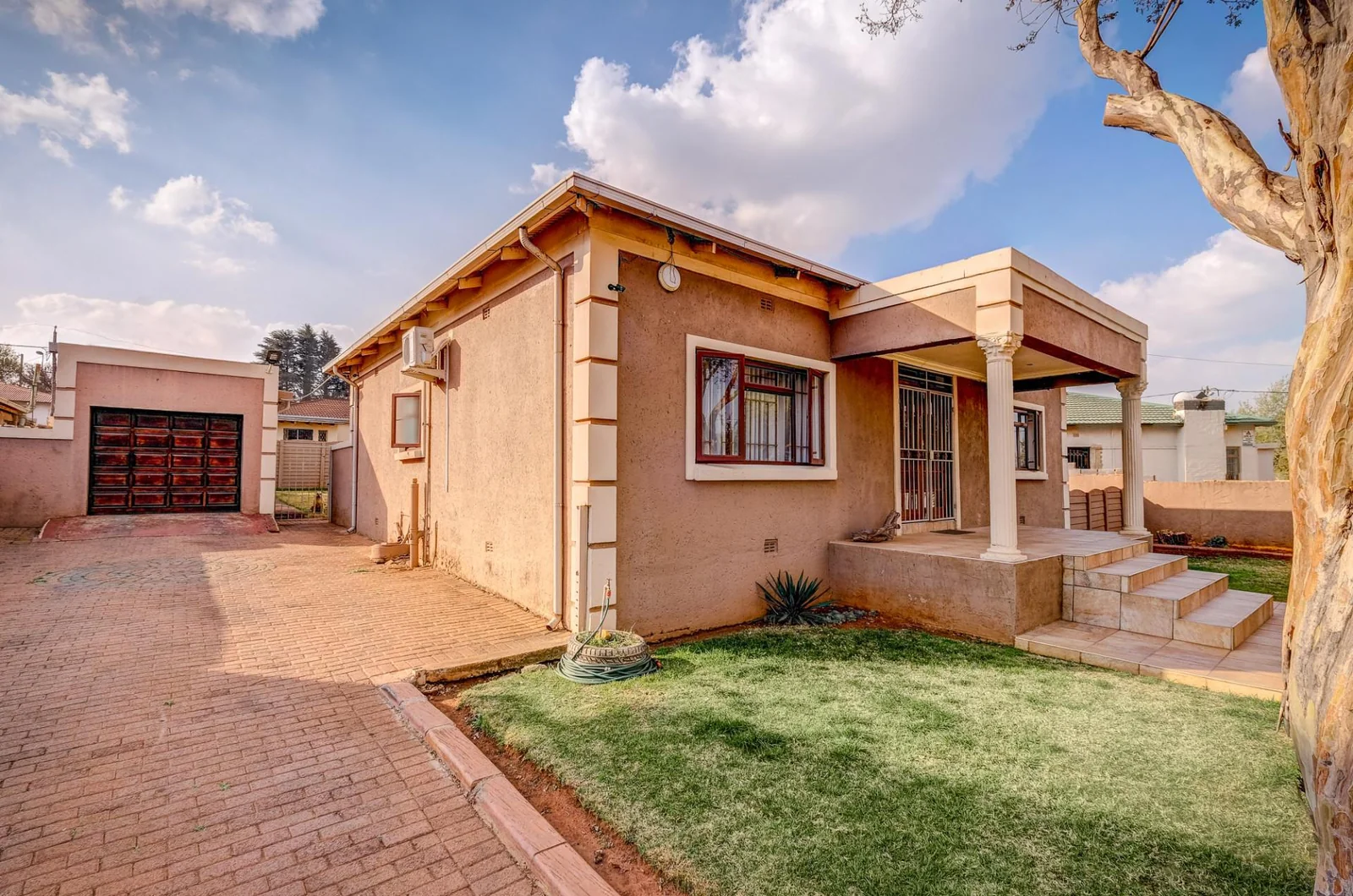 3 BEDROOM HOUSE FOR SALE IN FLORIDA