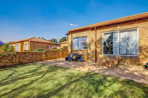 Wilgeheuwel, Roodepoort