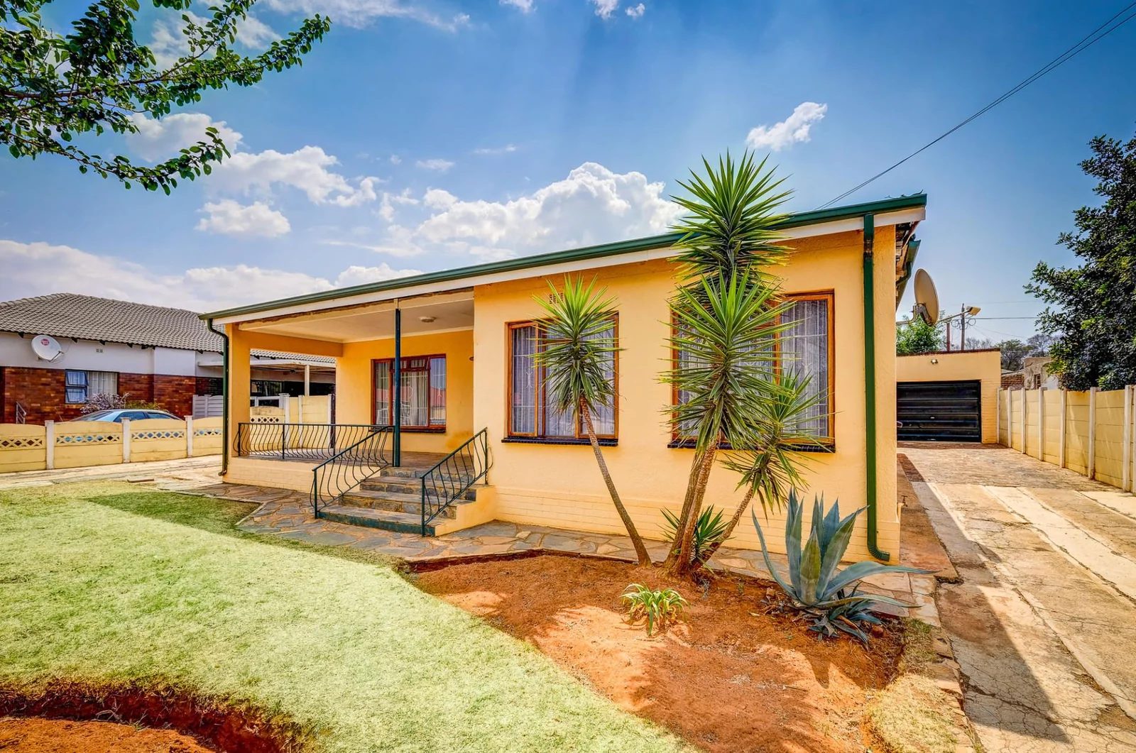 3 BEDROOM HOUSE FOR SALE IN FLORIDA