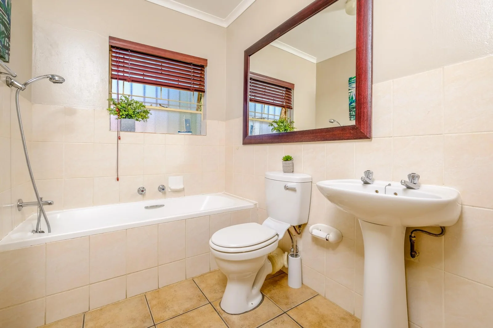 Superb simplex in a prime location