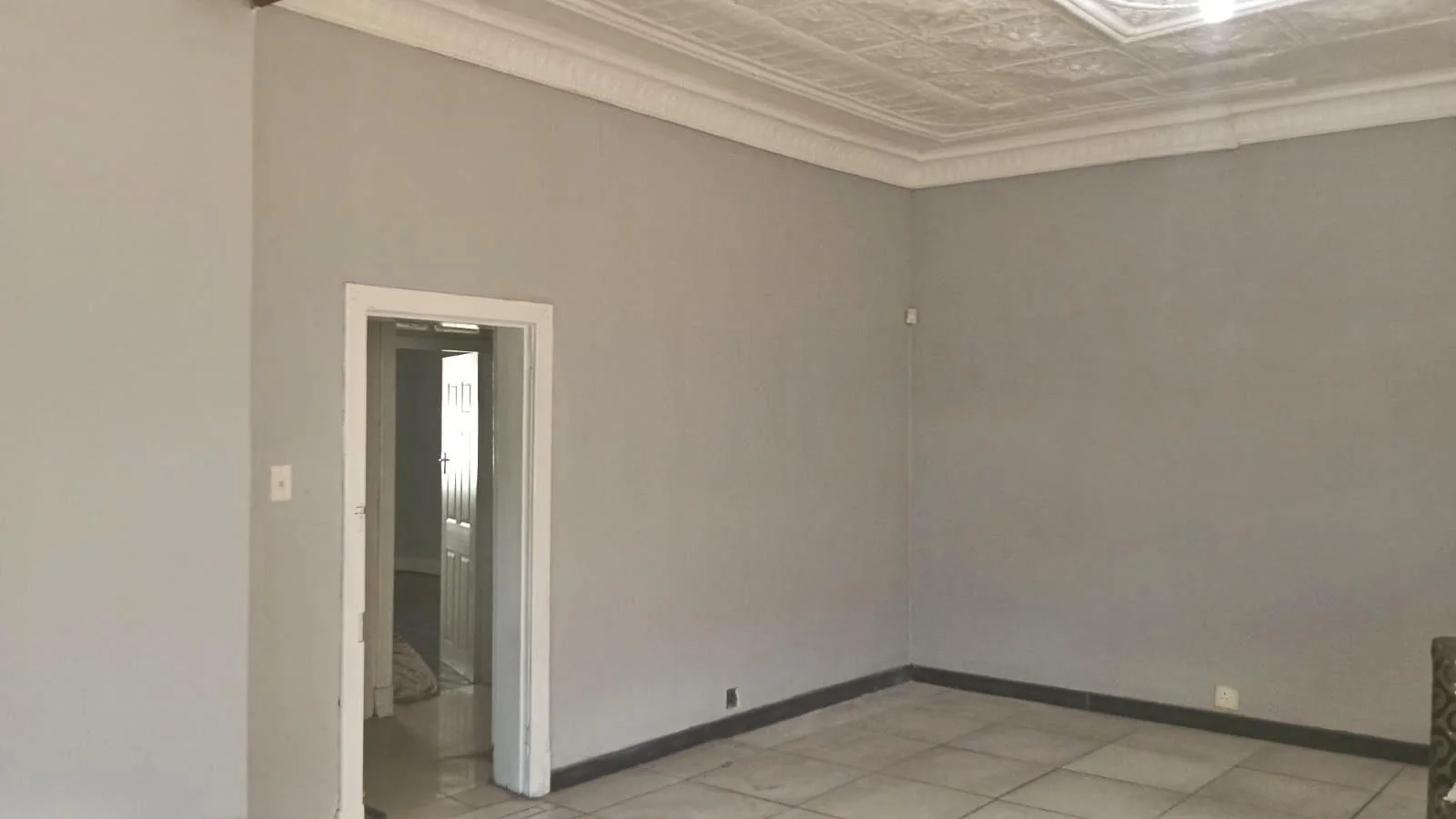Affordable 3-Bedroom House to Rent in Navalsig – Pet Friendly