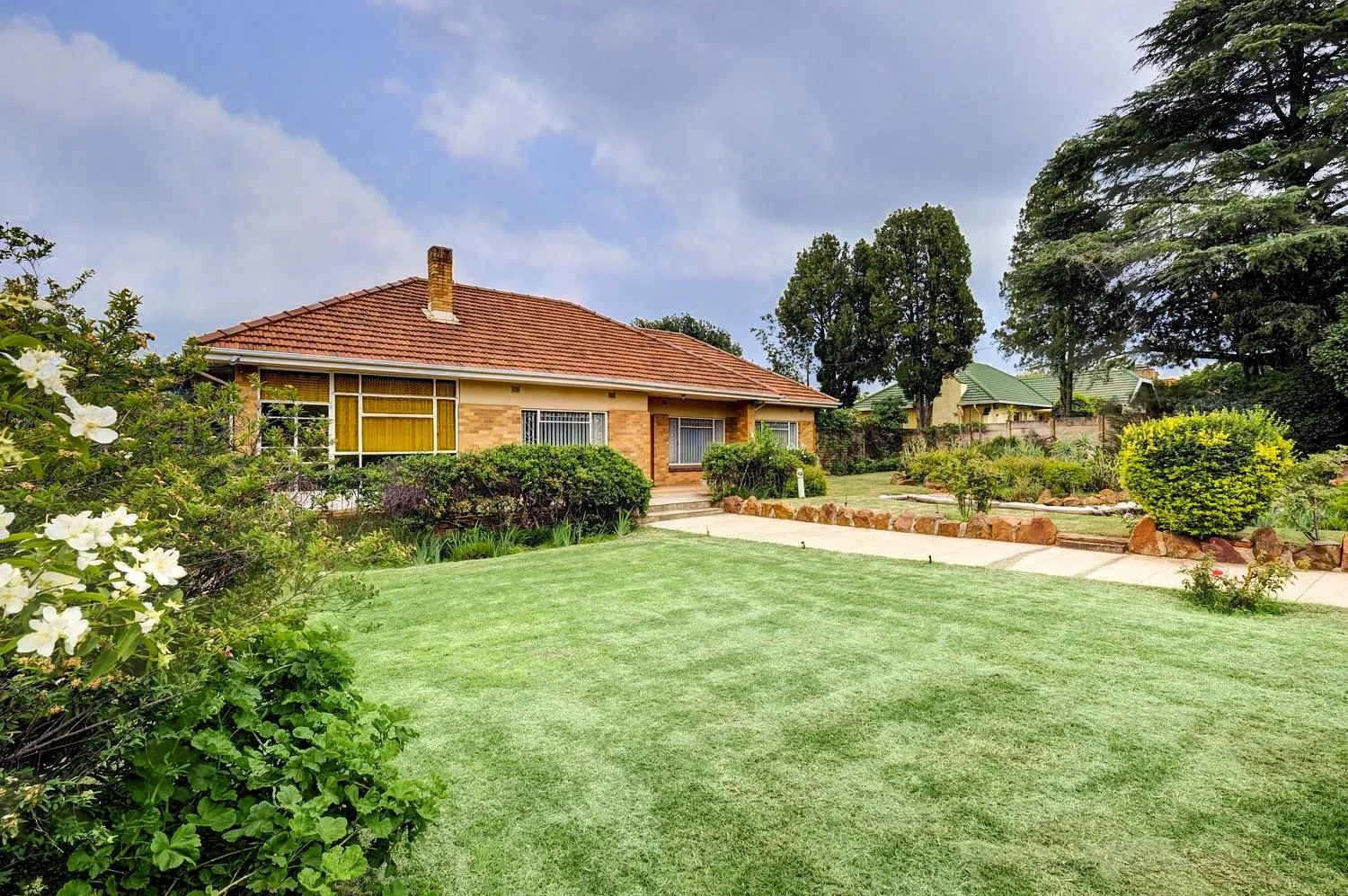 5 BEDROOM HOUSE FOR SALE IN FLORIDA PARK