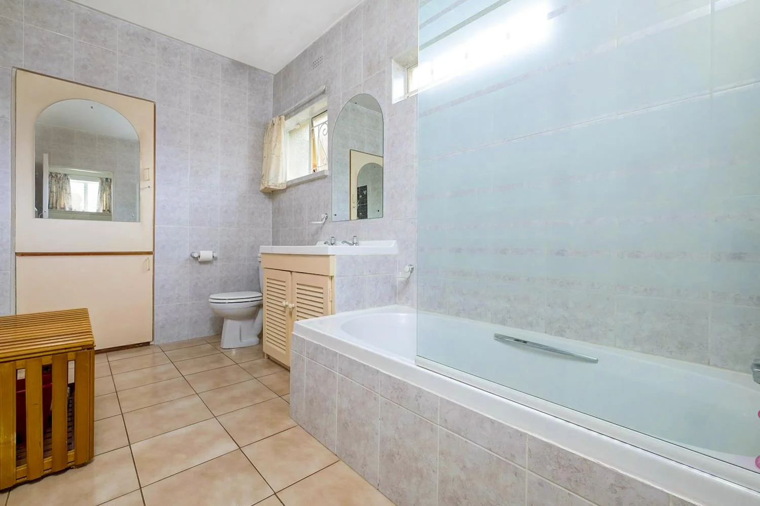 5 BEDROOM HOUSE FOR SALE IN FLORIDA PARK