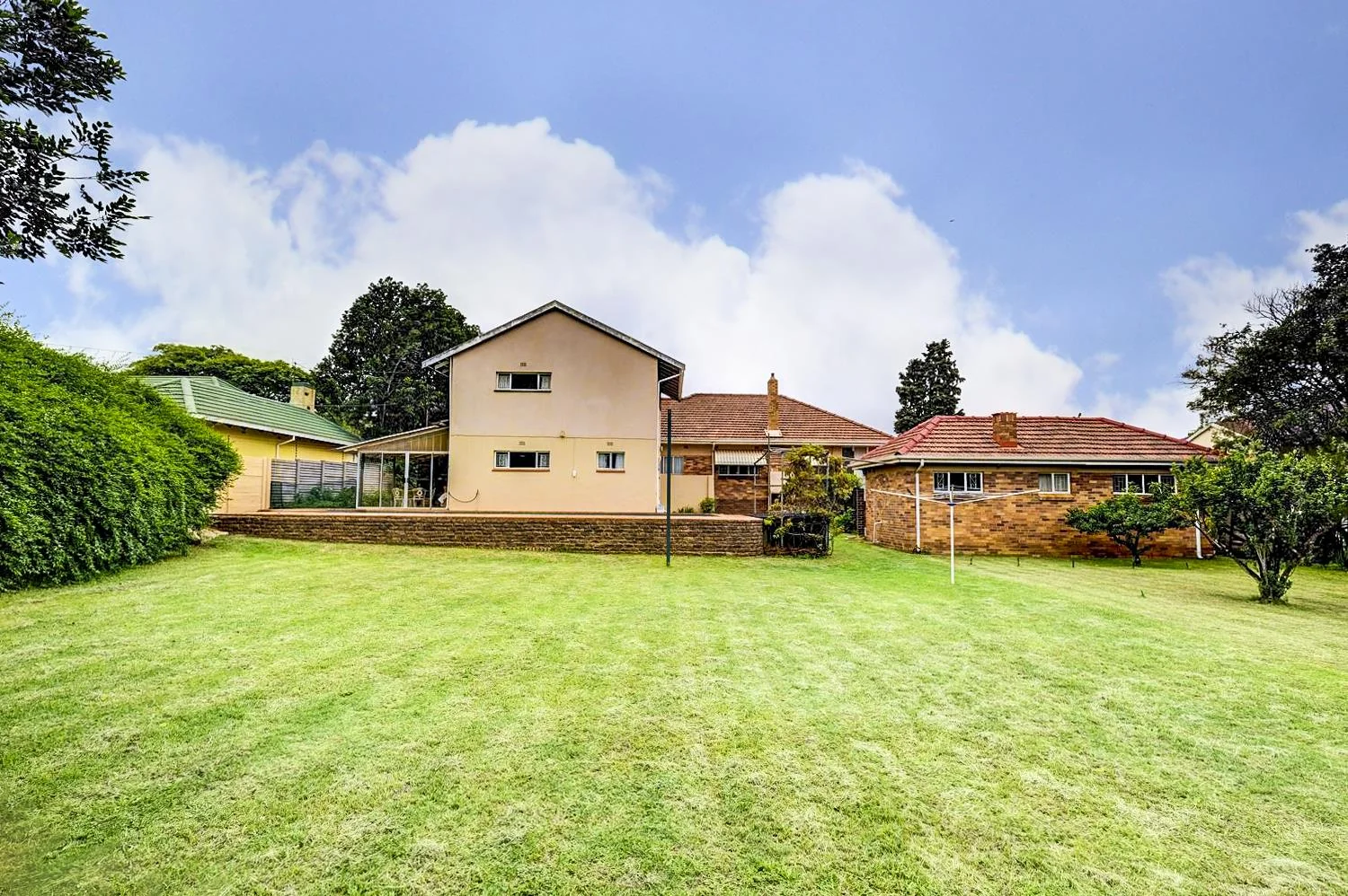 5 BEDROOM HOUSE FOR SALE IN FLORIDA PARK