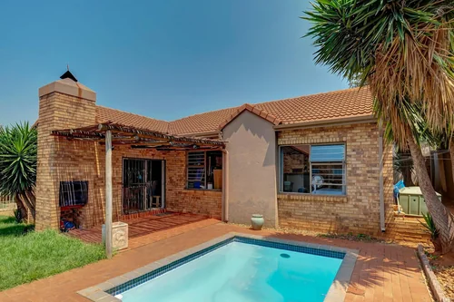 Weltevreden Park, Roodepoort