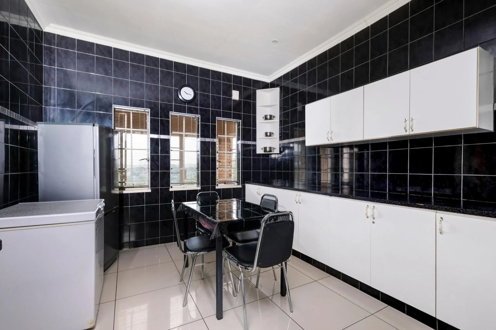 3 BEDROOM HOUSE IN DISCOVERY