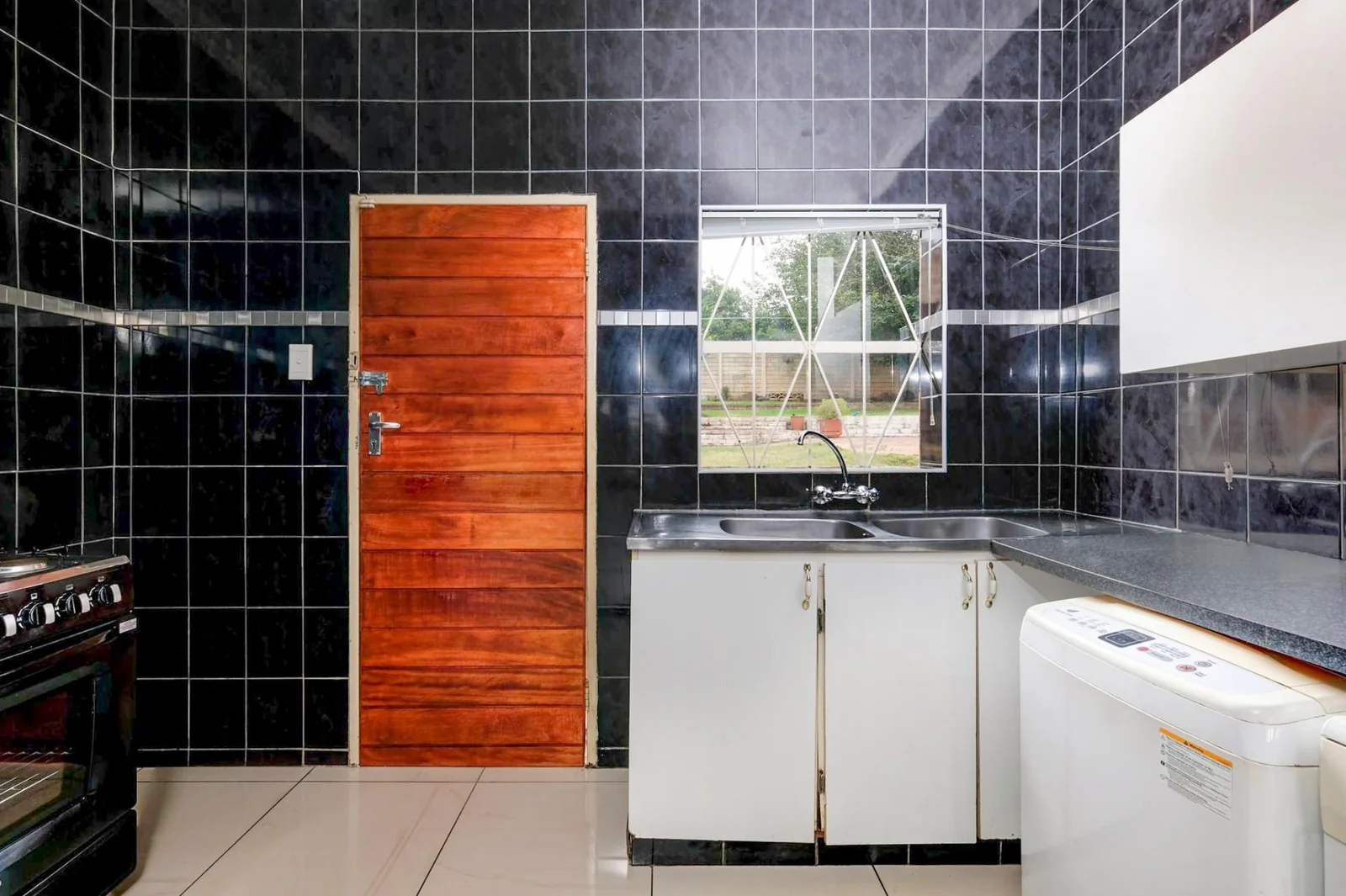 3 BEDROOM HOUSE IN DISCOVERY