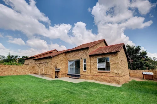 Radiokop, Roodepoort