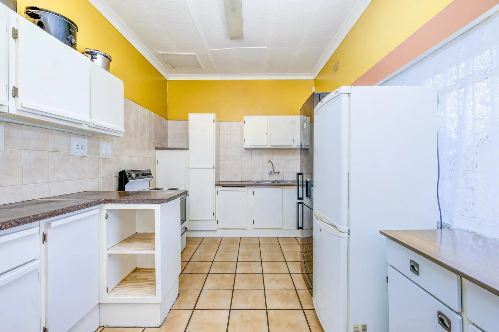 4 BEDROOM HOUSE IN DISCOVERY