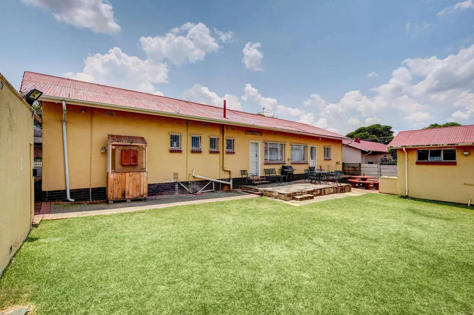 4 BEDROOM HOUSE IN DISCOVERY