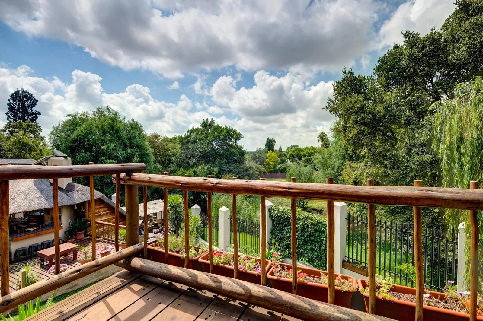 5 BEDROOM HOUSE IN RANDPARK RIDGE