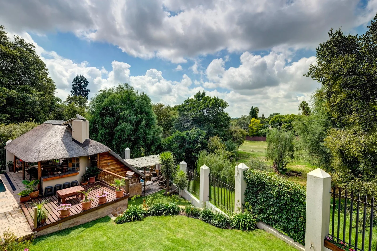 5 BEDROOM HOUSE IN RANDPARK RIDGE