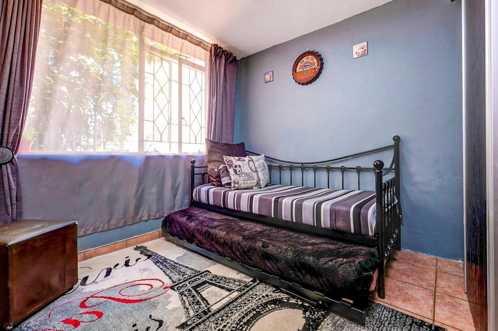 3 BEDROOM APARTMENT FOR SALE IN FLORIDA