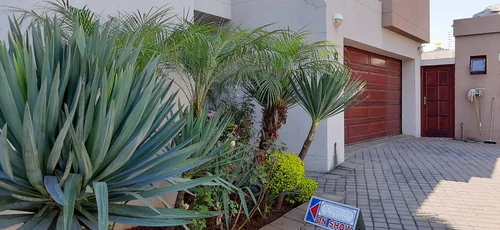 5 Pearson, Oriel, Bedfordview