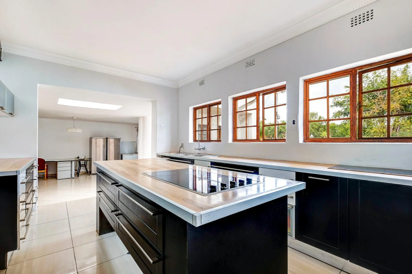 4 BEDROOM HOUSE FOR SALE IN FLORIDA PARK