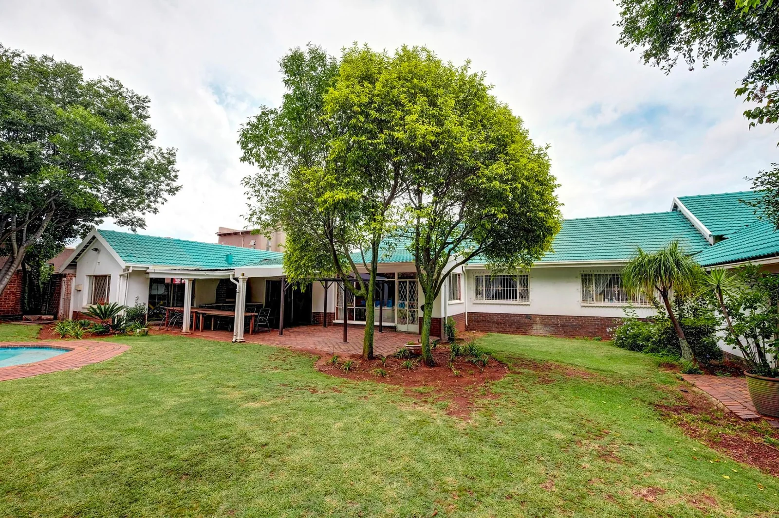 4 BEDROOM HOUSE FOR SALE IN FLORIDA PARK