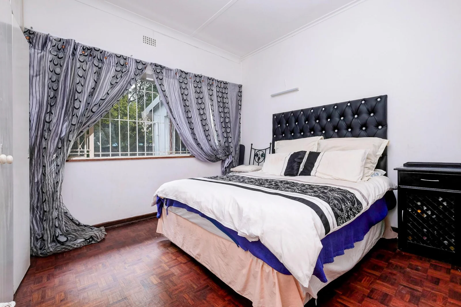 4 BEDROOM HOUSE FOR SALE IN FLORIDA PARK