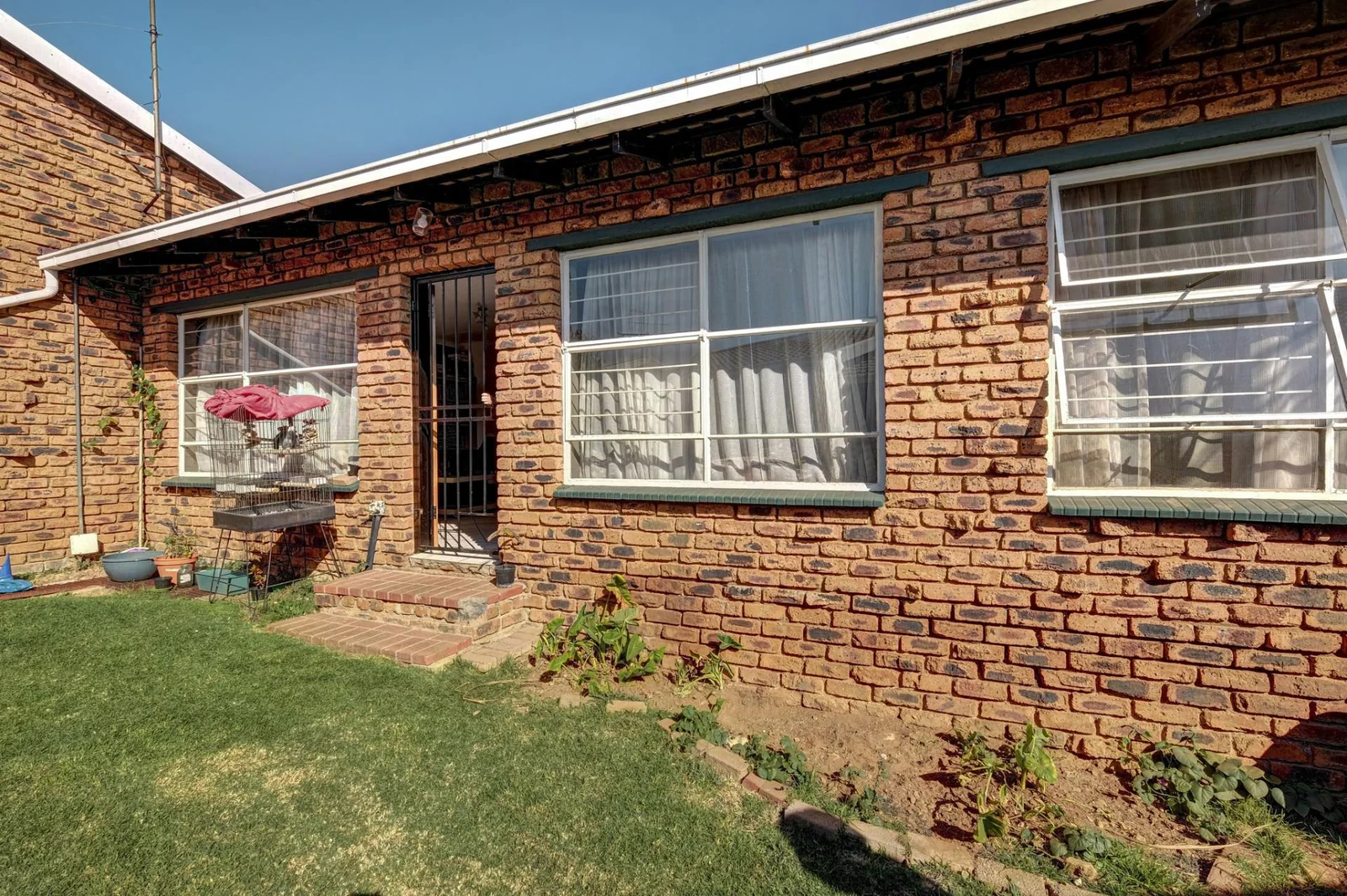 3 BEDROOM SIMPLEX IN MINDALORE