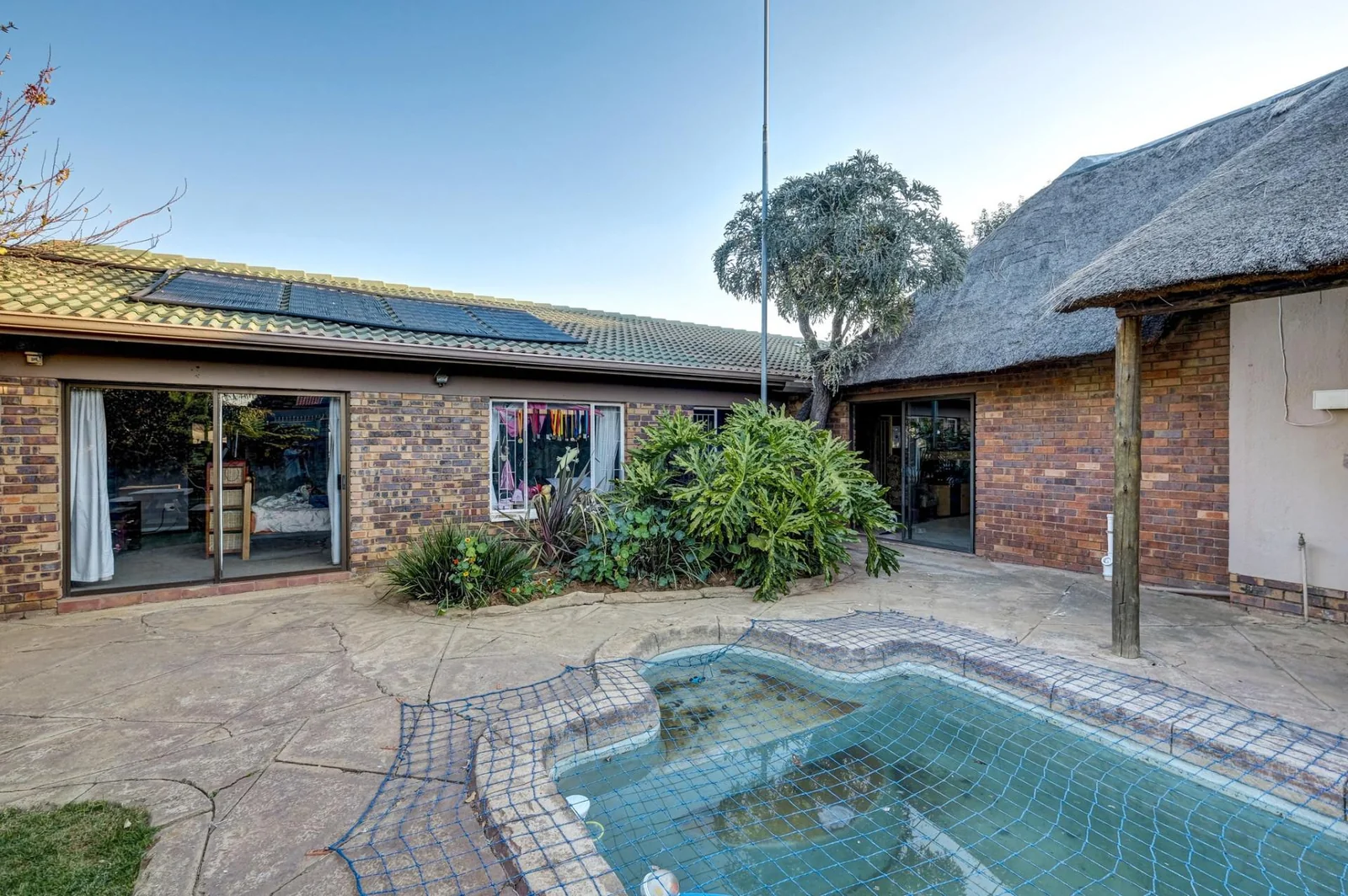 DISCOVERY - 4 BEDROOMS WITH FLATLET