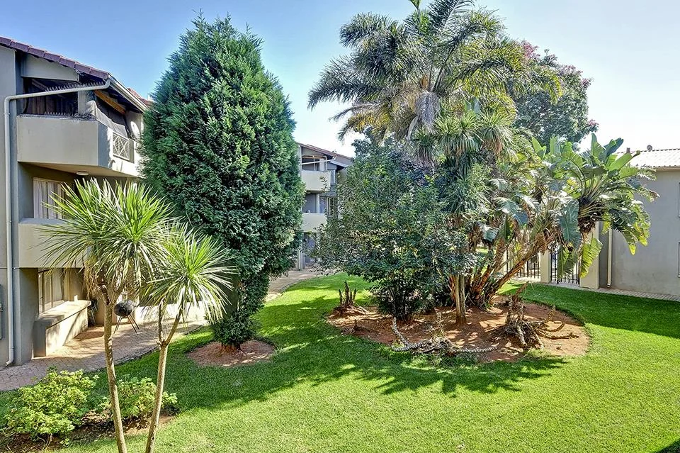 1 BEDROOM APARTMENT IN FLORIDA