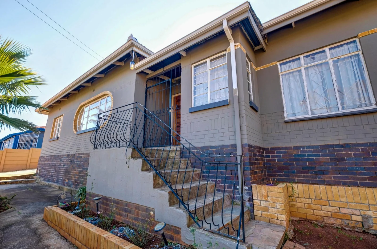 4 BEDROOM HOUSE FOR SALE IN DISCOVERY