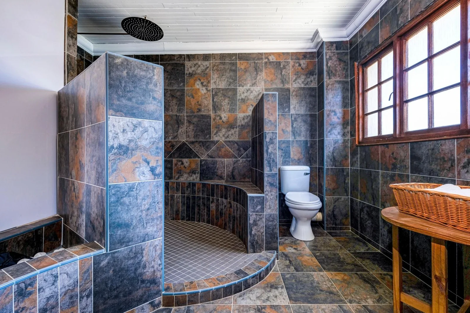 Large Townhouse for sale in Florida Park