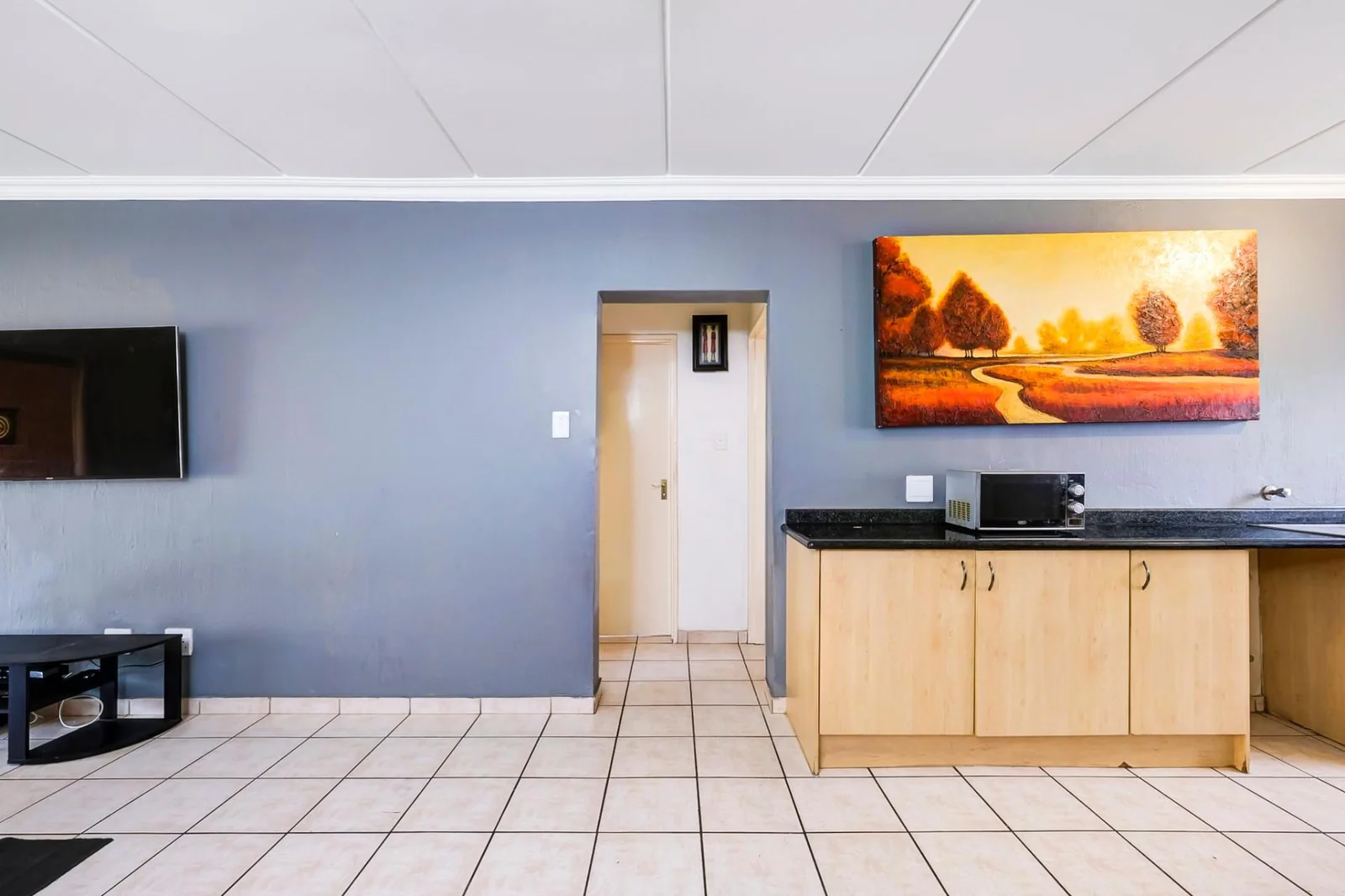 2 BEDROOM APARTMENT IN WILLOWBROOK