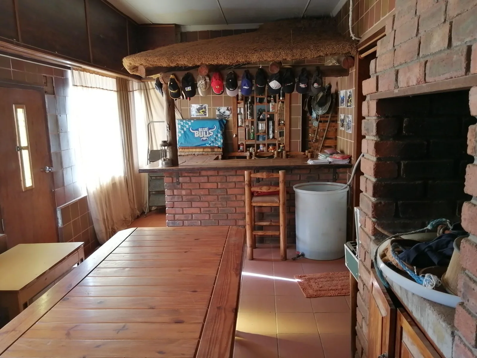 Spacious 5-Bedroom Home with 3 Flats For Sale – Ideal Family or Investment Property