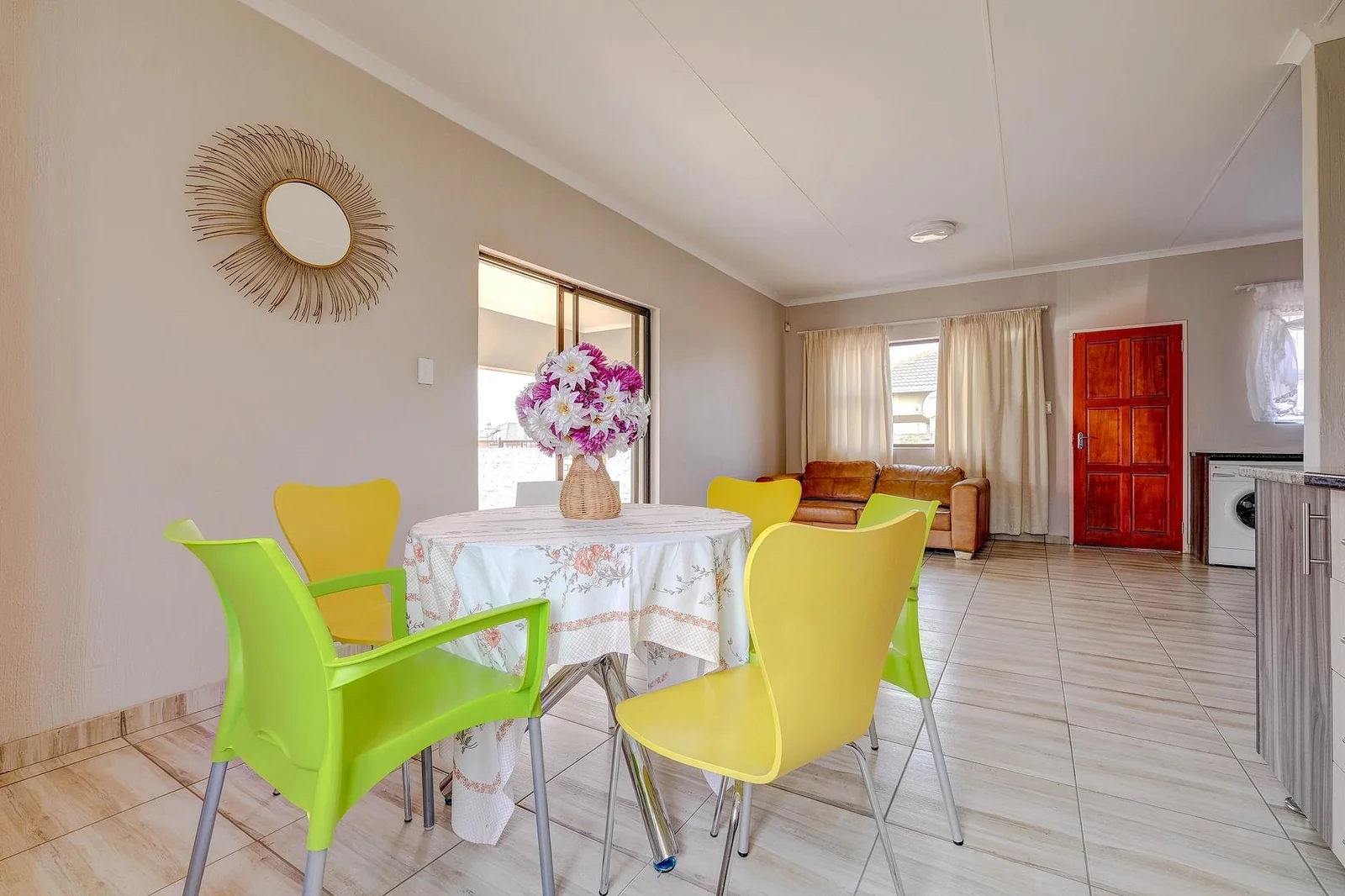 3  BEDROOM HOUSE FOR SALE IN AZAADVILLE GARDENS